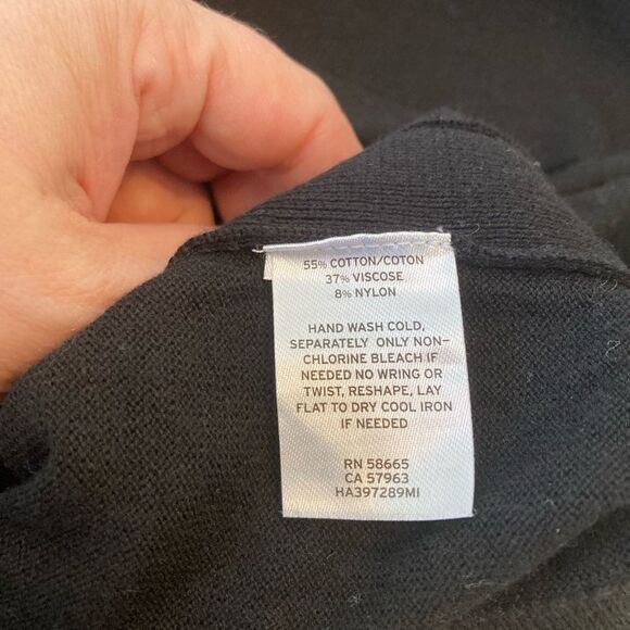 Halogen crew neck sweater NWOT w/ pretty knit pattern neck🌹 - Picture 6 of 6